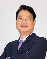 Editor, Yong Kwon Cho